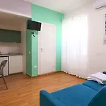 Annaida Νάπολη