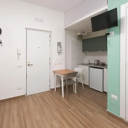 アパート Annaida